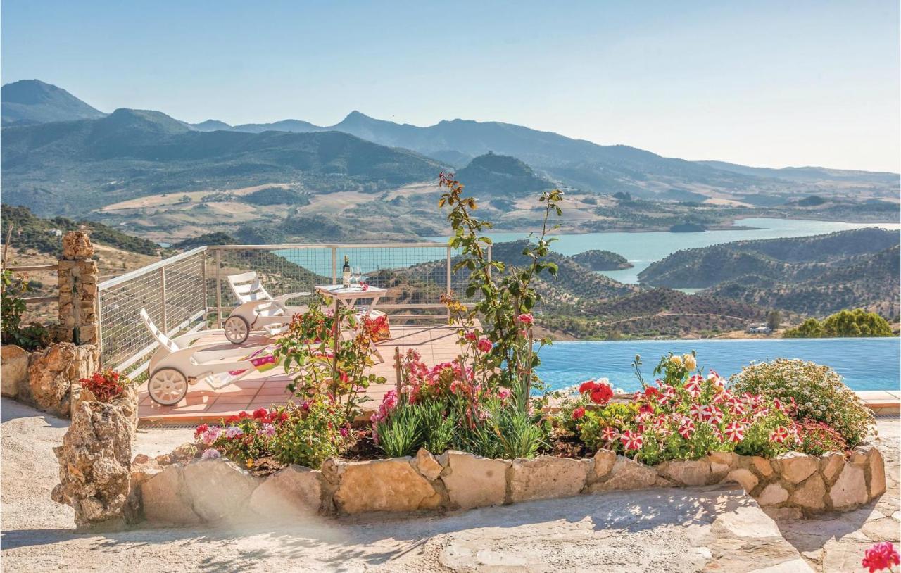Awesome Home In Cadiz With Swimming Pool إل جاستور المظهر الخارجي الصورة