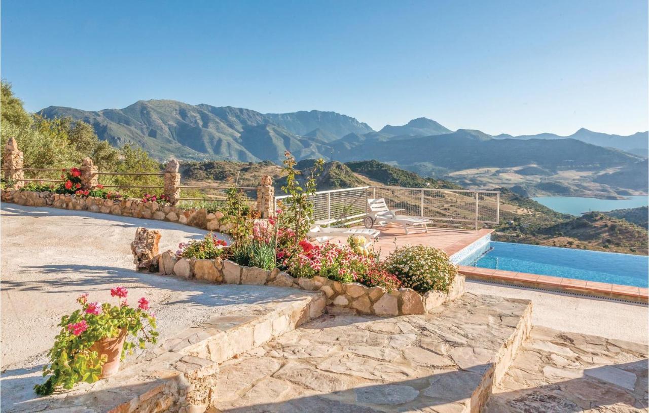 Awesome Home In Cadiz With Swimming Pool إل جاستور المظهر الخارجي الصورة